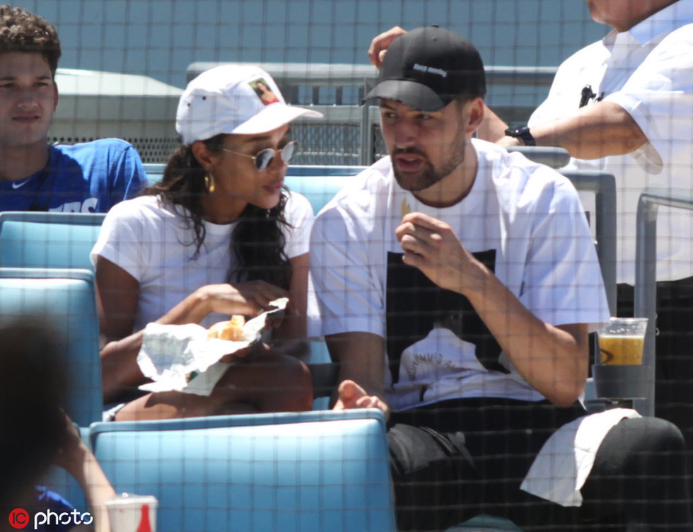 斯基拉：意足协主席提出联赛改革方案，减少意甲降级球队数量（斯基拉：意足协主席倡议联赛改革，拟减少意甲降级名额）