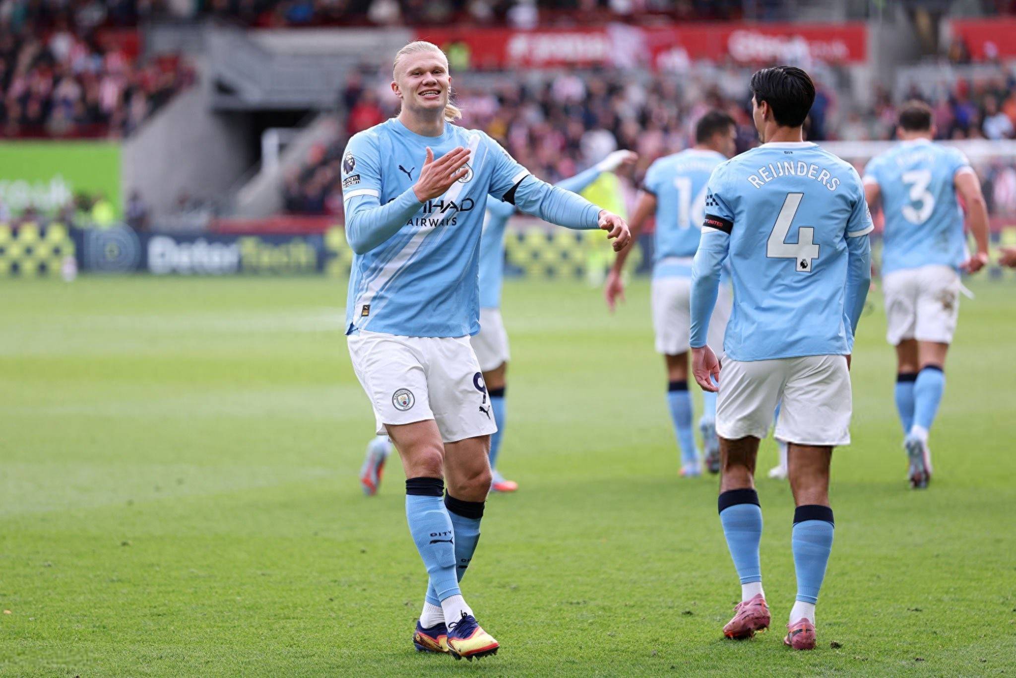 每体：经检查卡萨多的伤势非常轻微，巴萨不会发布公告解释（每体：检查显示卡萨多伤情轻微，巴萨不会另发声明）