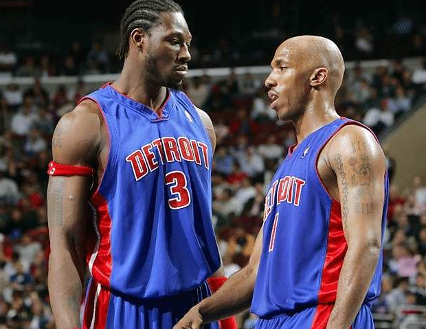 圣诞礼物，此前因膝盖伤势缺阵近四个月的哈弗茨恢复集体训练（圣诞惊喜：因膝伤缺席近四月的哈弗茨重回球队合练）