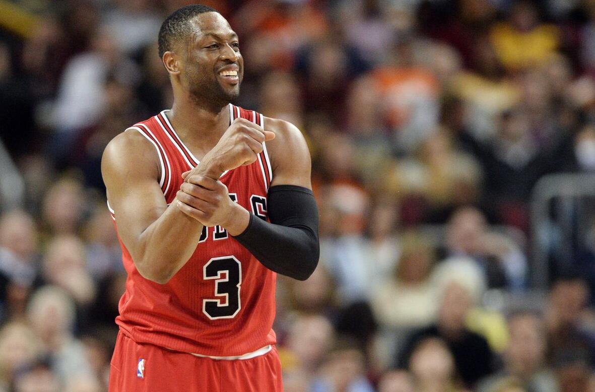 韩足晚报（2025.12.13）金泉和尚武明年恐迎来双输（韩国足坛晚报（2025.12.13）：金泉与尚武明年恐双双失利）