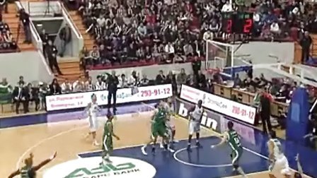 马卡：吕迪格在复出后感觉良好，阿隆索对他回归感到非常高兴（马卡：吕迪格复出状态不错，阿隆索为他的回归欣喜不已）