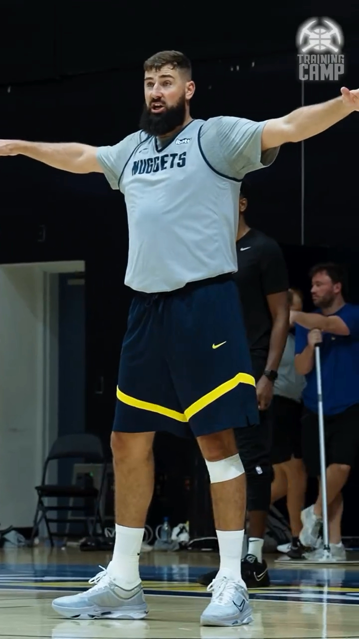 没有防守的联赛？迈阿密本赛季狂轰101球，打破美职联历史纪录！（防守去哪儿？迈阿密本季攻入101球，改写美职联单季纪录）