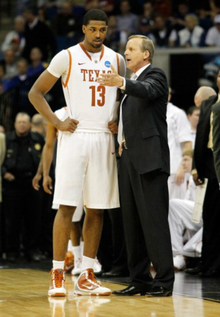 体坛记忆｜NBA中有哪些球星是舔狗！（体坛记忆｜NBA中有哪些球星被指过度讨好？）