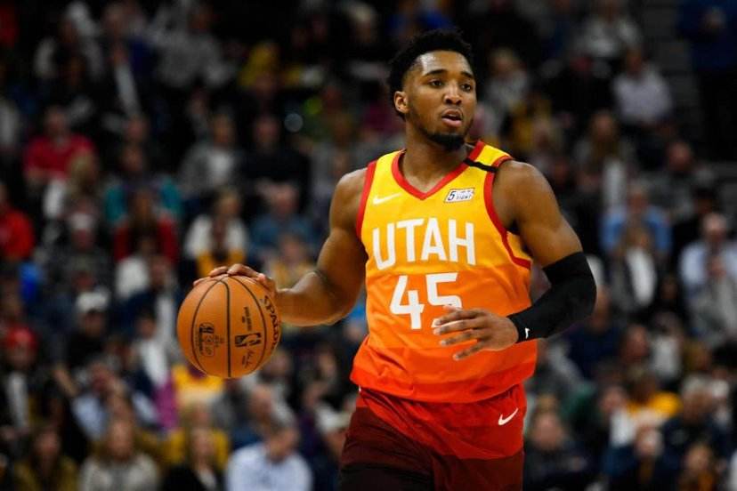 阿德莱德联后卫：我们的门将很强，对阵墨尔本城优势在我方（阿德莱德联后卫：门将实力强劲，战墨尔本城我们占优）