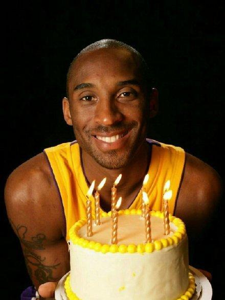 足球英超争冠形势复杂，六队仍有希望（英超争冠形势扑朔迷离 六队仍具夺冠希望）