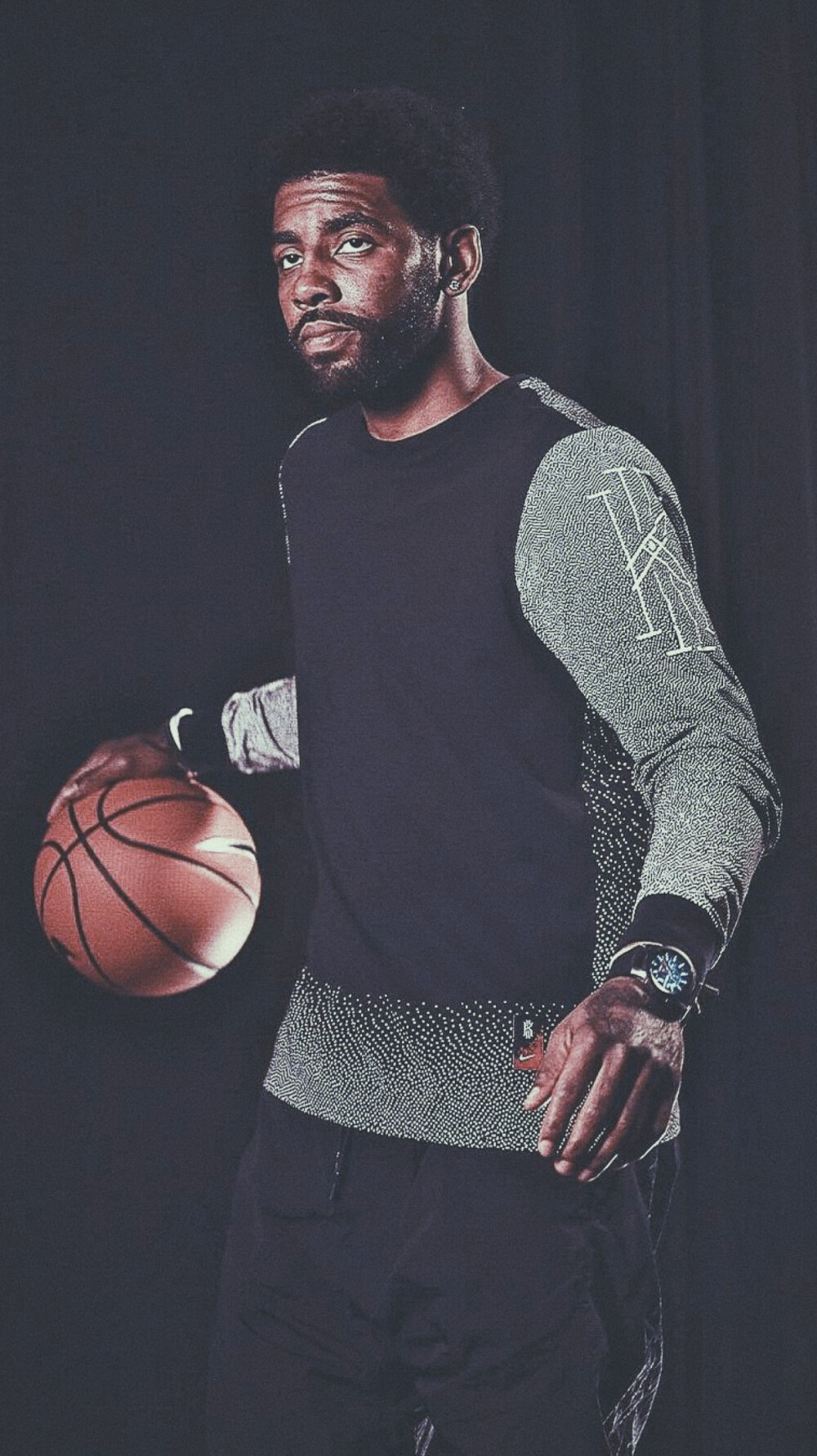 末节17分！芬奇：兰德尔冲击力进攻侵略性拉满了 打法简洁高效（末节独取17分！芬奇盛赞兰德尔冲击力十足、进攻侵略性爆棚，打法简洁高效）