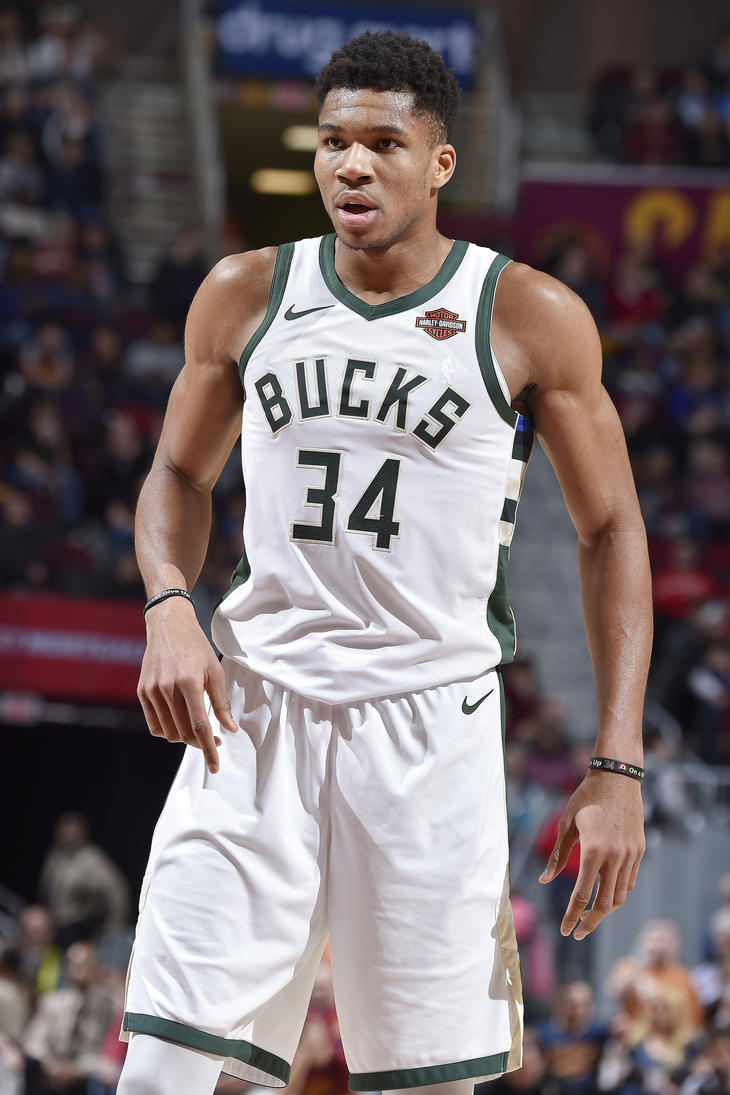 CBA球员赛季表现排行榜（CBA球员赛季发挥排行榜）