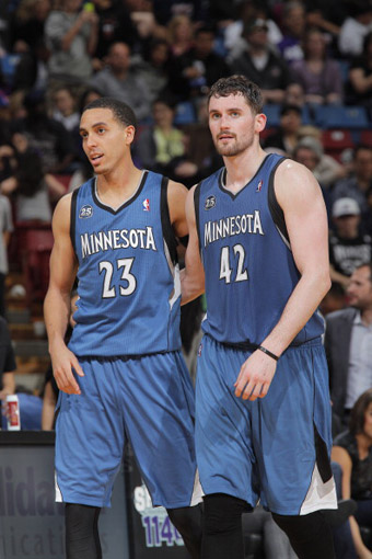 山东内线双塔统治力恐怖（山东双塔内线统治力惊人）