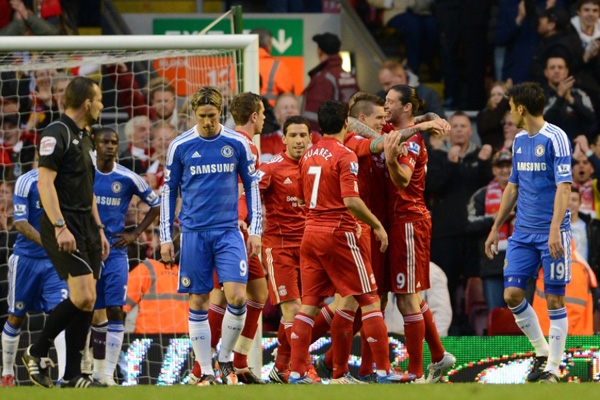 美记：字母哥24年曾遭遇相似伤病，导致错过季后赛（美记称字母哥2024遭遇类似伤病，缺席季后赛）