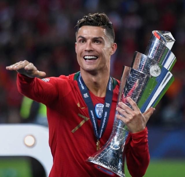 美记：若字母哥无法加盟尼克斯，热火会是他的备选下家（美媒：字母哥若无缘尼克斯，热火或成其备选目的地）