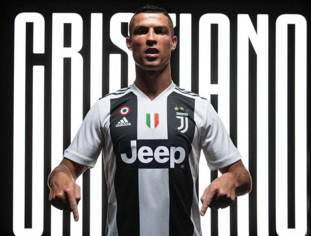 官方：巴萨18岁后卫埃斯帕特右膝韧带受伤，预计伤缺8-10周（巴萨官宣：18岁后卫埃斯帕特右膝韧带受伤，将缺阵8-10周）