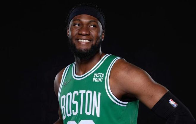 历史上中锋20分+10助攻场次：约基奇165次断档领跑（NBA史上中锋20+分10助攻次数榜：约基奇以165场遥遥领先）