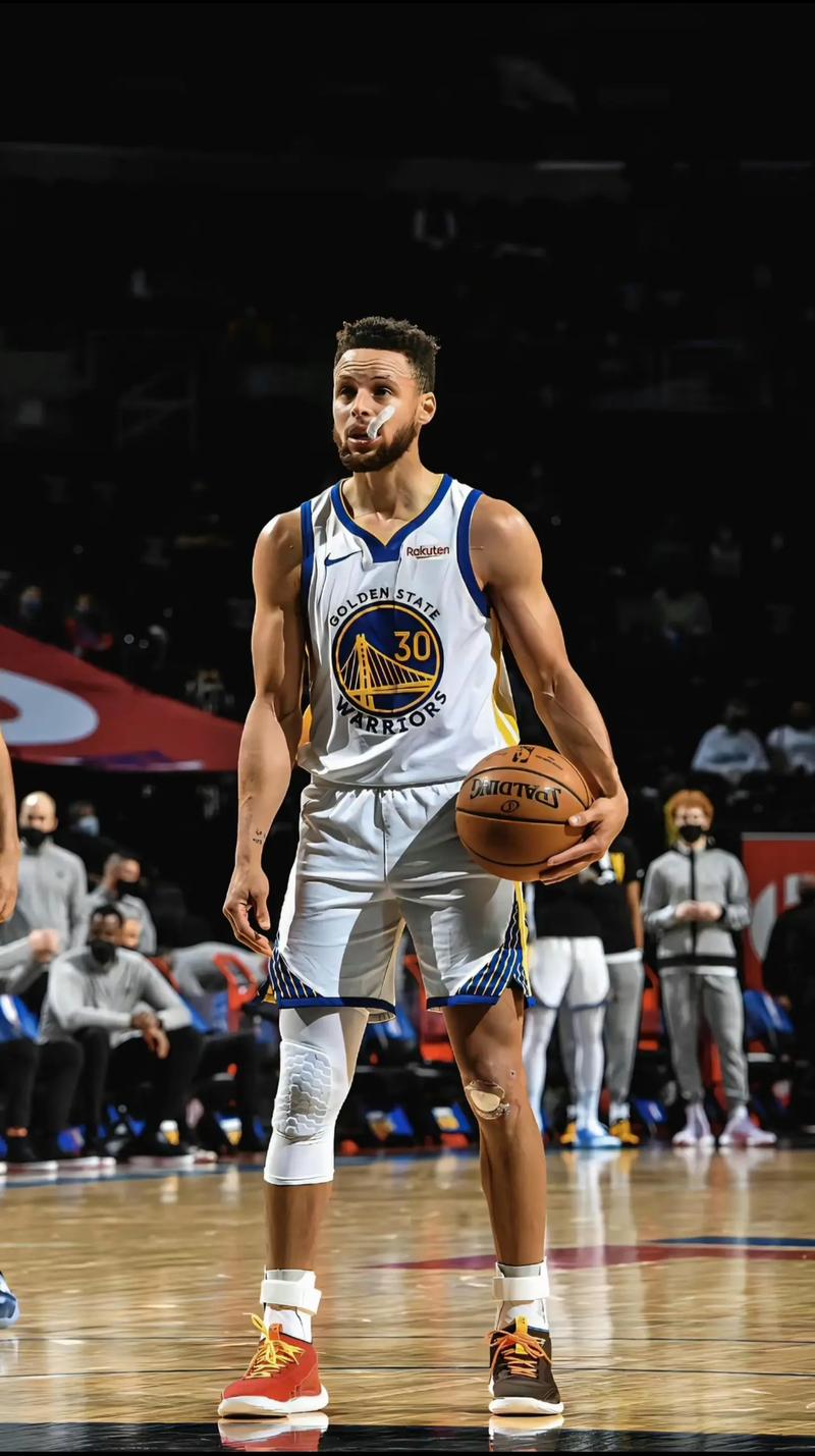 鲁尔：多特尚未联系昆滕-廷贝尔，球员在规划下一步生涯（鲁尔：多特仍未与昆滕-廷贝尔接洽，球员正谋划下一步发展）